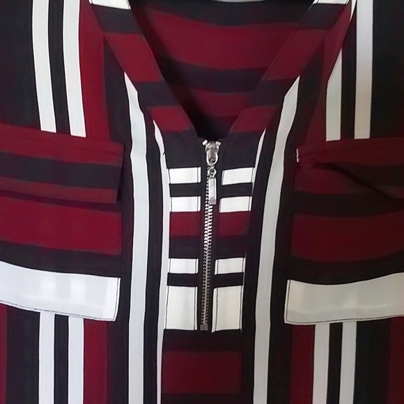 3/4 sleeve blouse - Picture 2 of 4